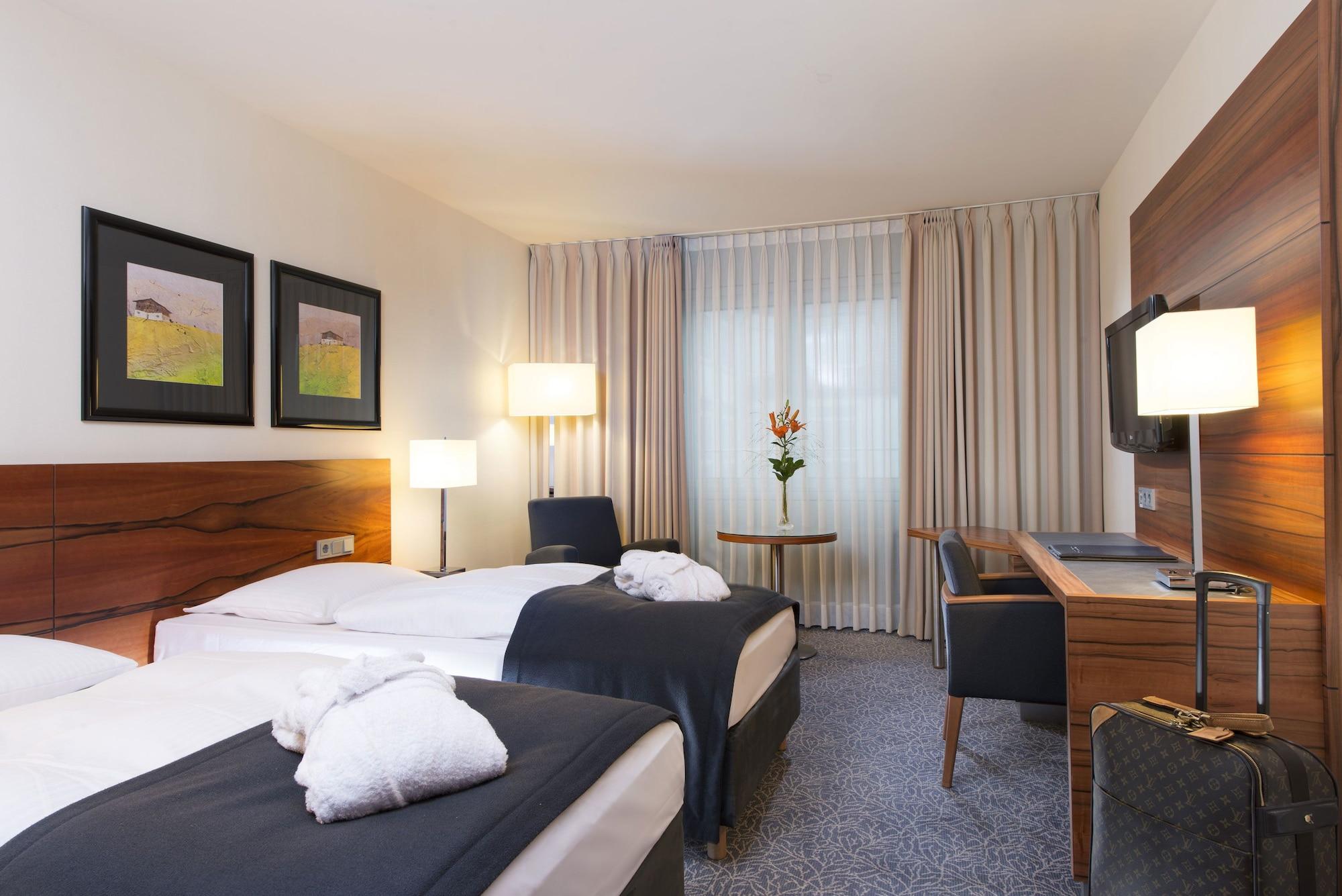 Maritim Hotel Muenchen Bagian luar foto