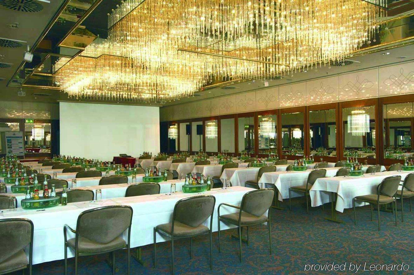 Maritim Hotel Muenchen Bagian luar foto