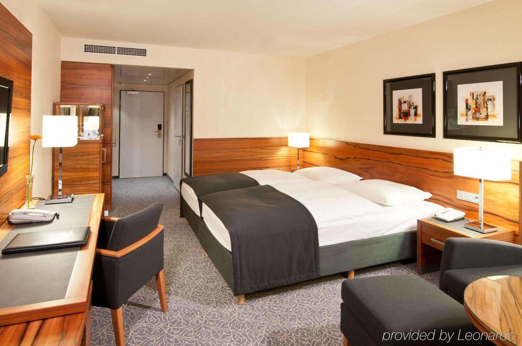 Maritim Hotel Muenchen Bagian luar foto
